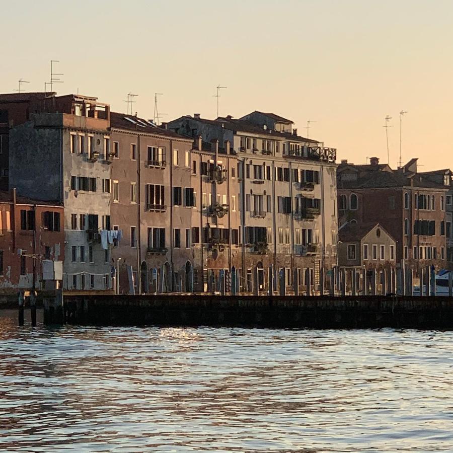 Romantic Enchantment With Private Bathroom Veneza Exterior foto