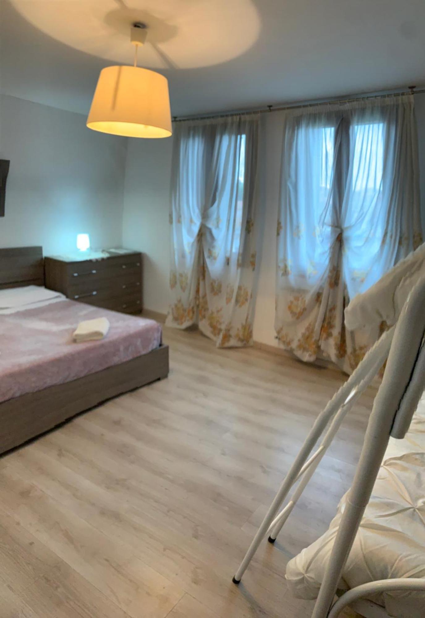 Romantic Enchantment With Private Bathroom Veneza Exterior foto